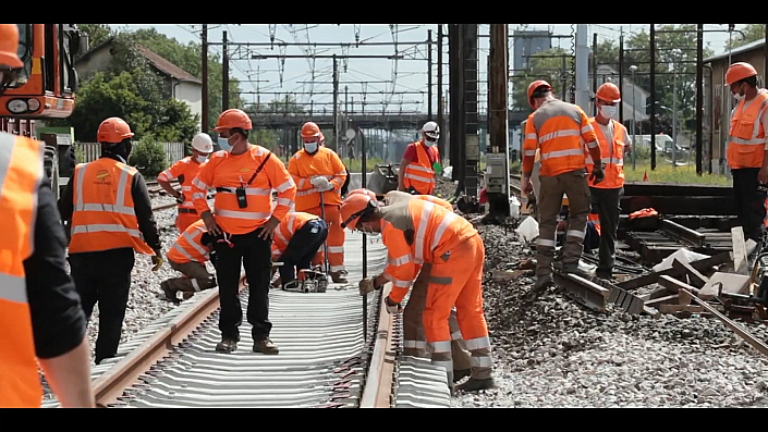 Vidéo suivi de chantier Colas en gare de Toury